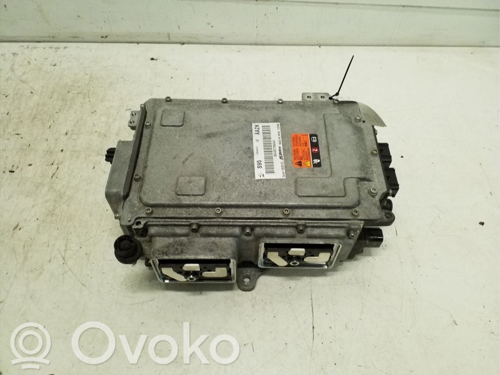 Opel Ampera Voltage converter inverter 