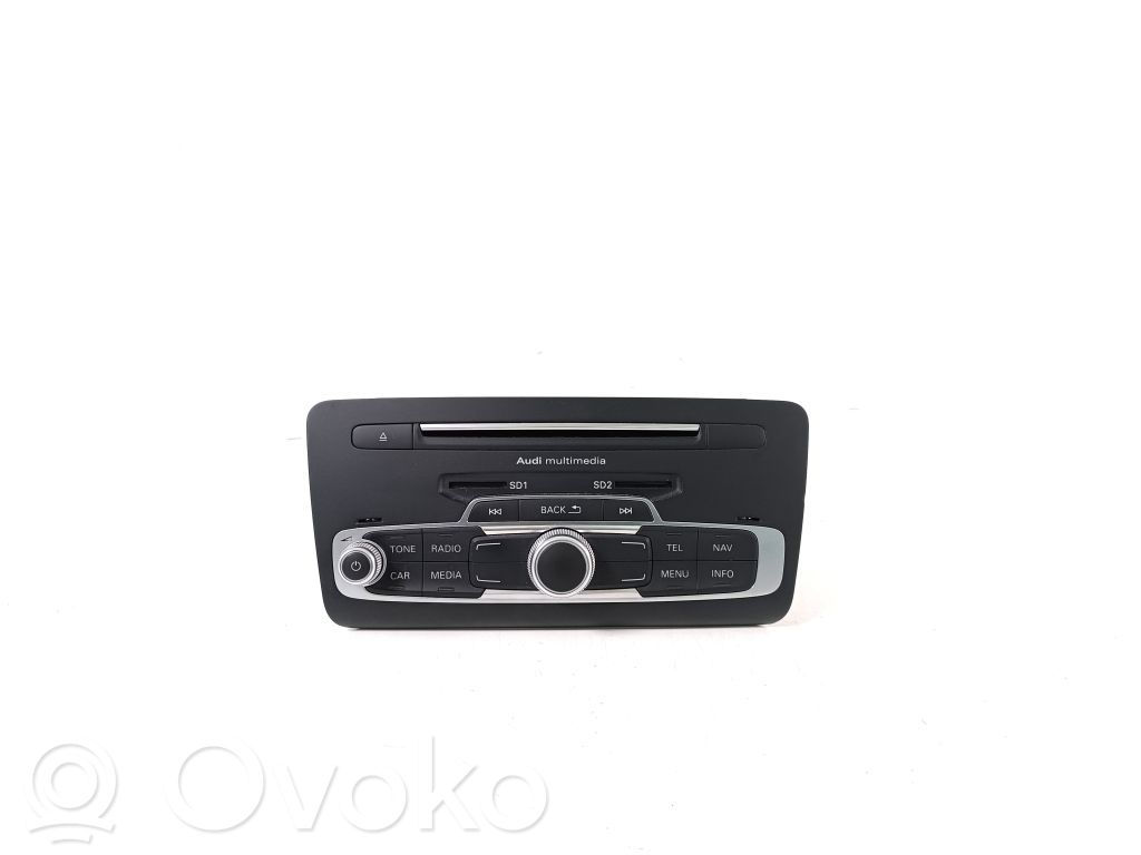 Audi A1 Panel / Radioodtwarzacz CD/DVD/GPS 