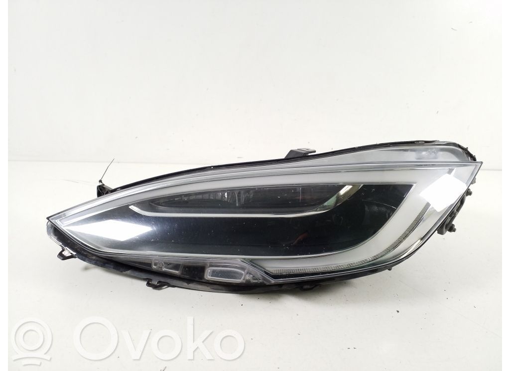 Tesla Model S Headlight/headlamp 