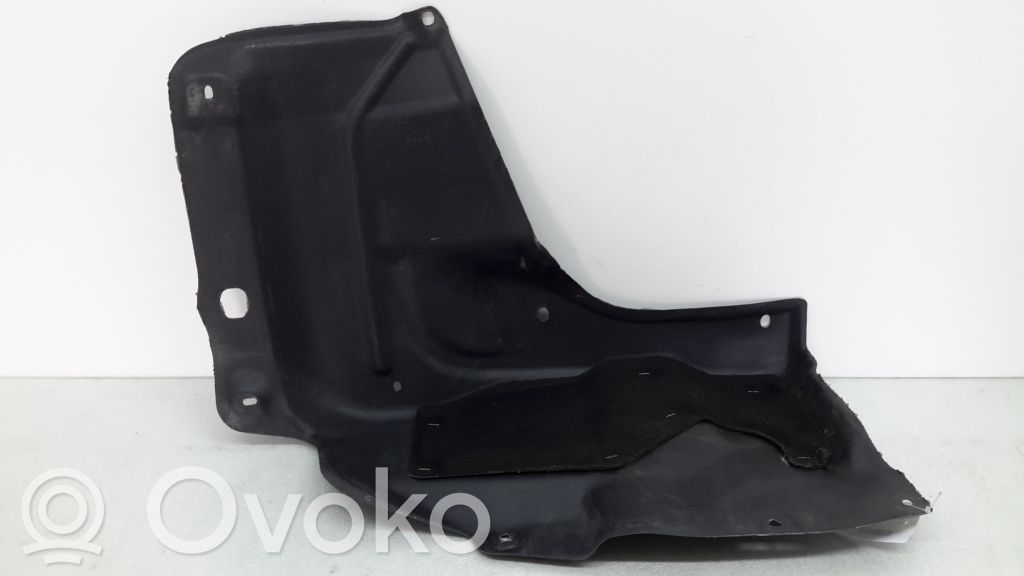Toyota Corolla Verso E121 Osłona dolna silnika 