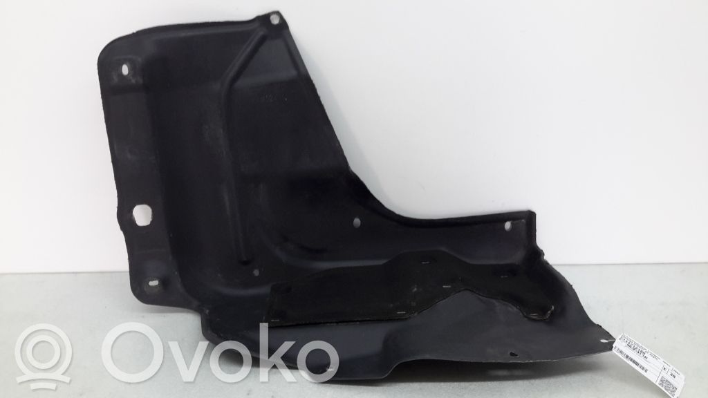 Toyota Corolla Verso E121 Osłona dolna silnika 