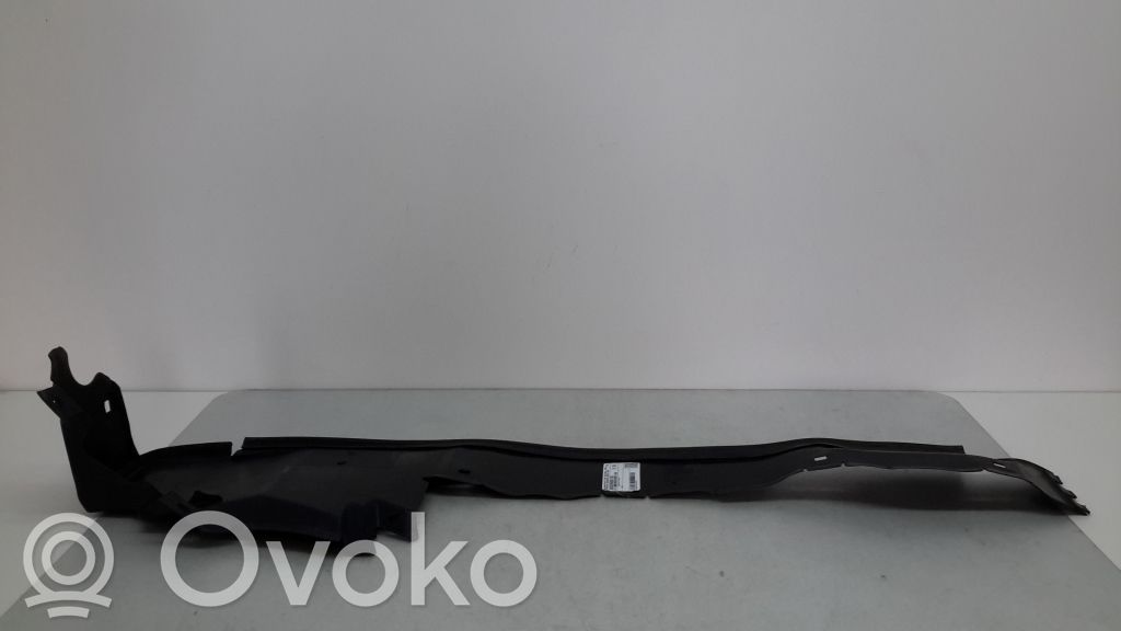 Mercedes-Benz C W202 Etupyörän sisälokasuojat 