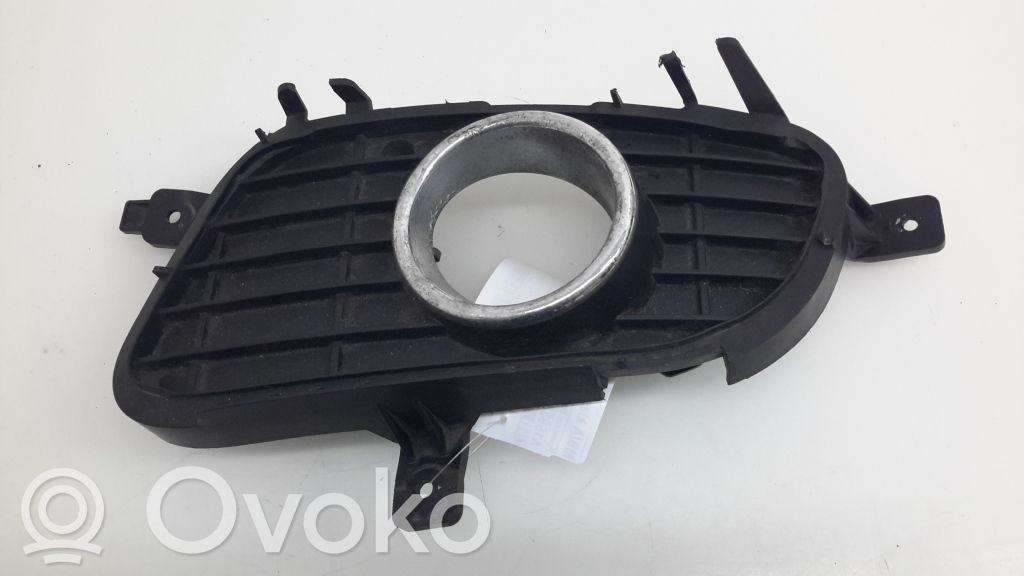 Mercedes-Benz A W169 Grilă inferioară bară față 