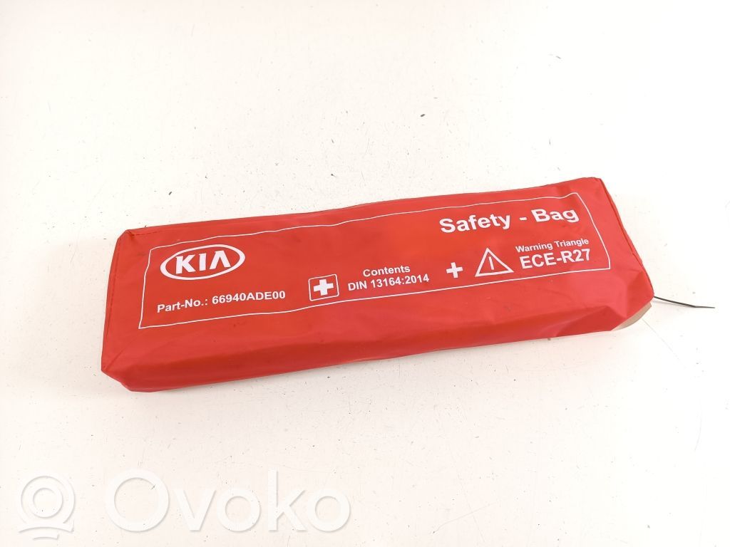 KIA Soul Botiquín de primeros auxilios 