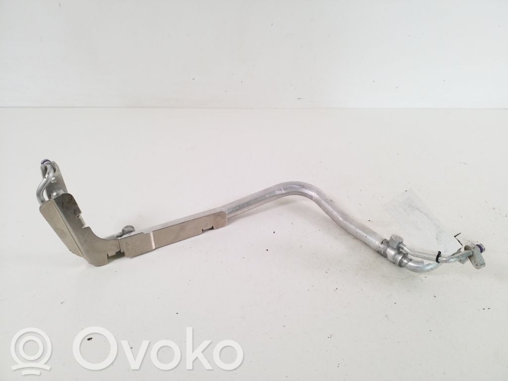 Ilmastointilaitteen putki (A/C)   5WB816738C