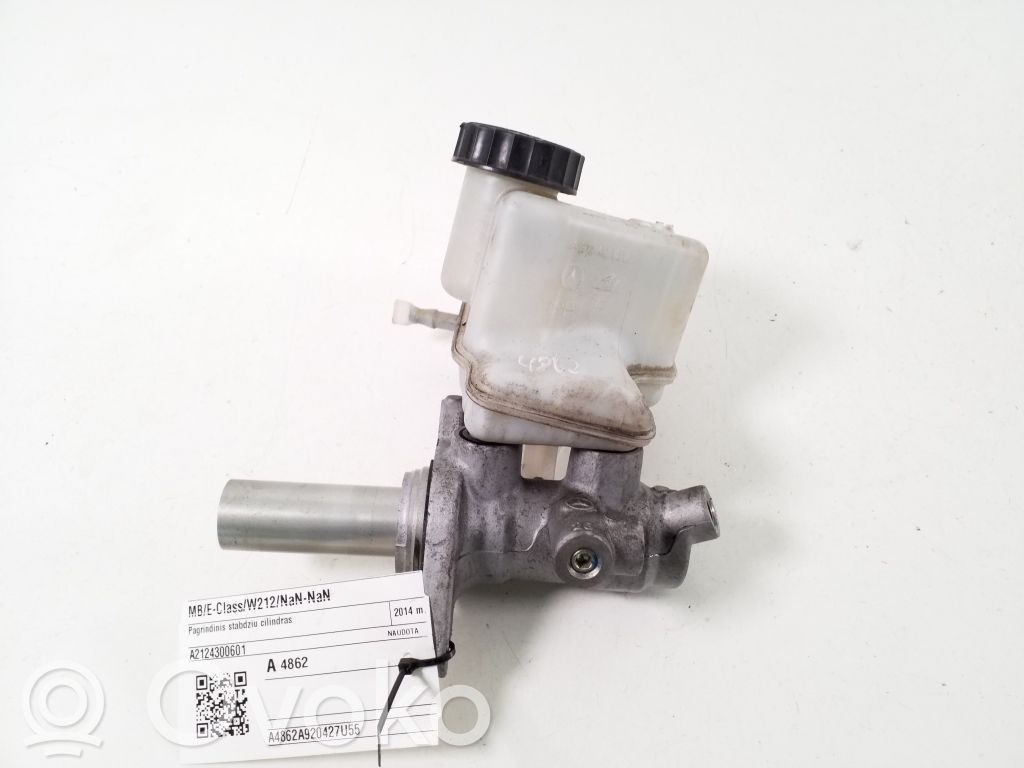 Główny cylinder hamulca   A2124300601,A2124300102