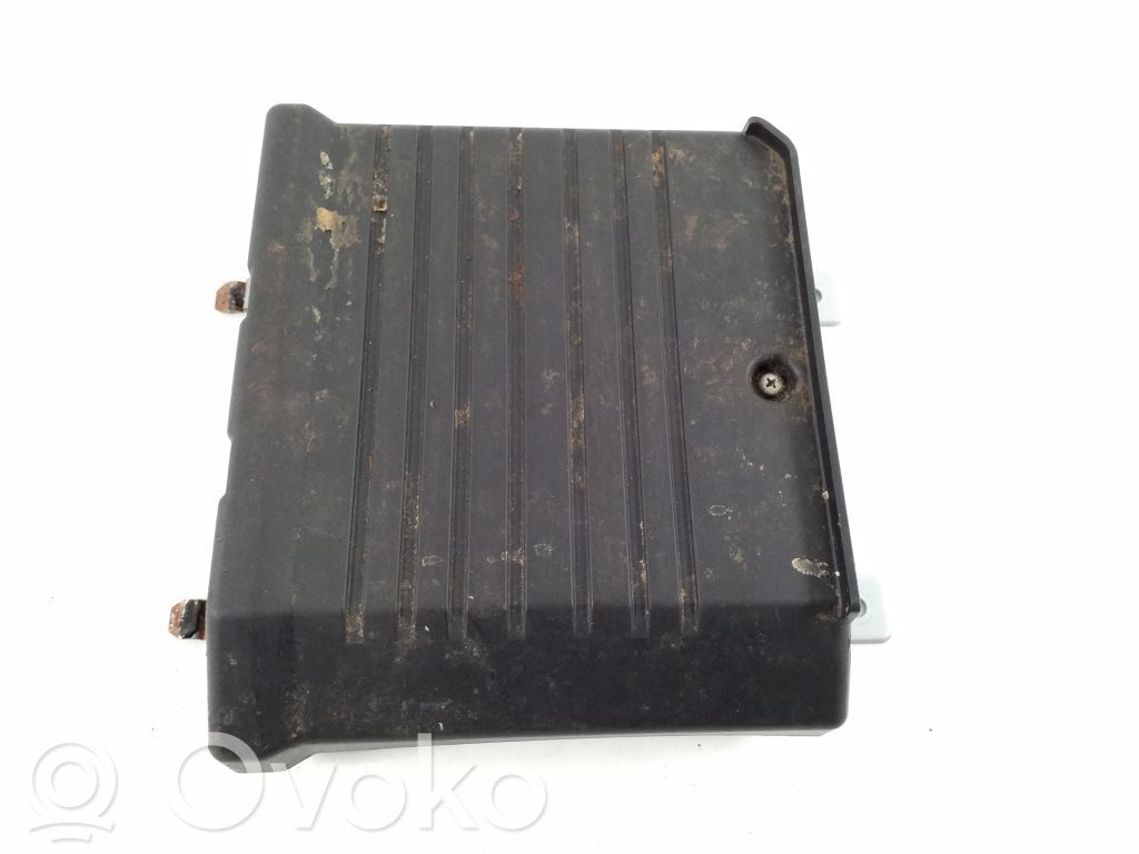 Mitsubishi Outlander Amplificatore 