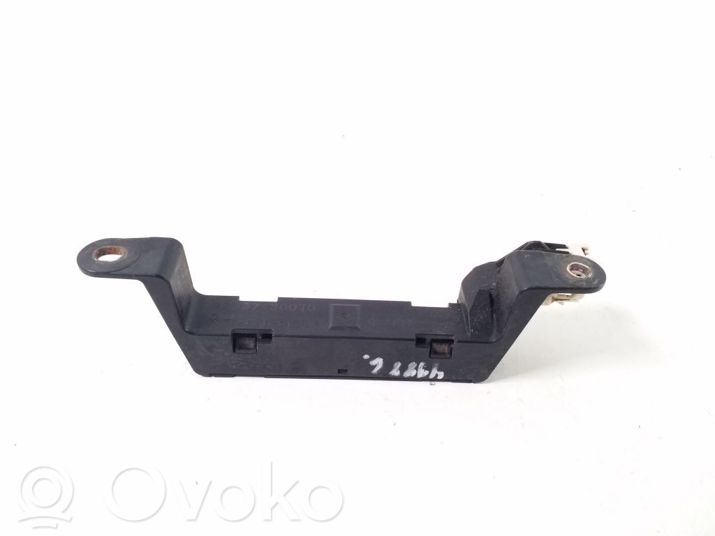 Lexus CT 200H Antenna GPS 