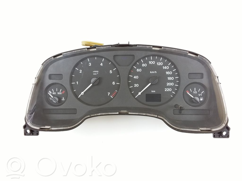 Opel Astra G Geschwindigkeitsmesser Cockpit 