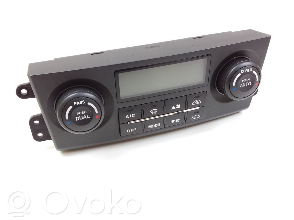 KIA Sorento Climate control unit 