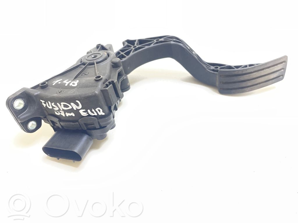 Ford Fusion Accelerator throttle pedal 
