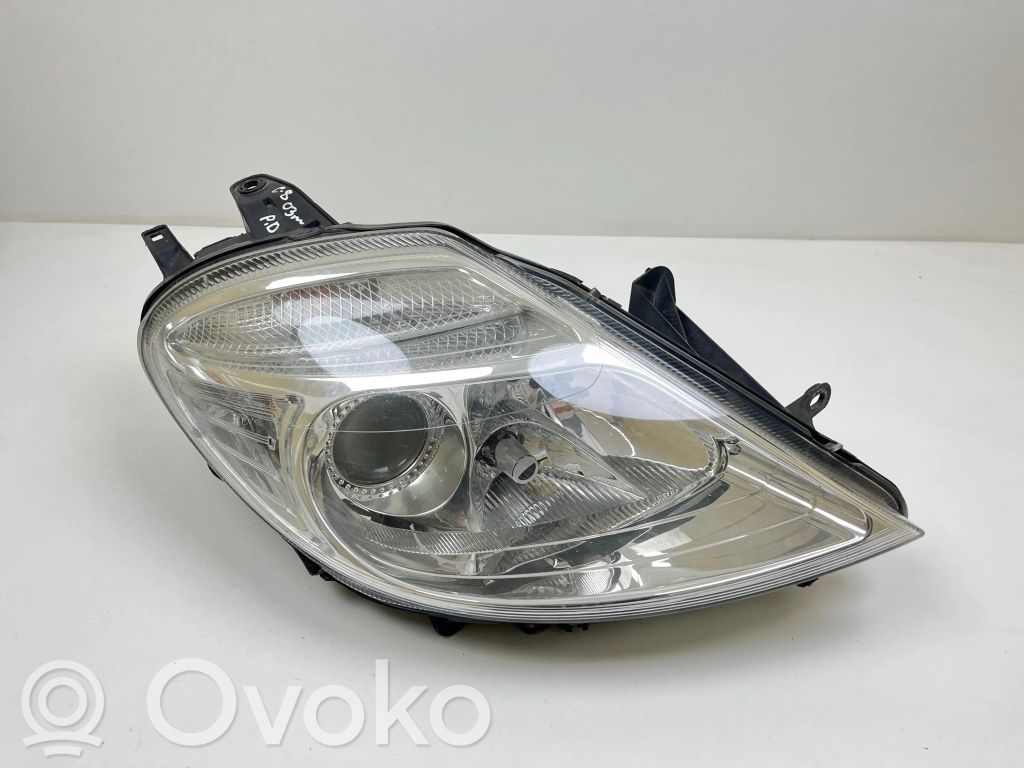 Phare frontale   1494321080