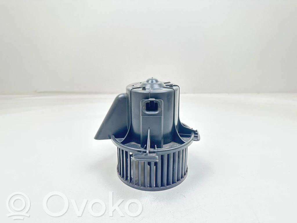 Citroen C4 I Lämmittimen puhallin 