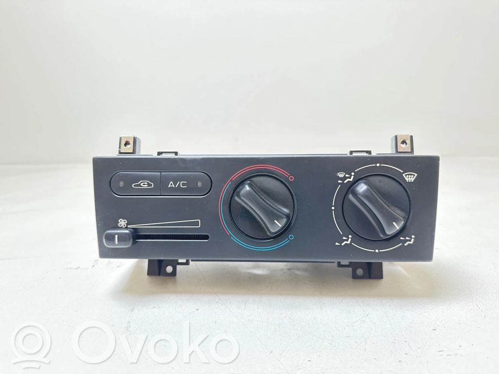 Peugeot 406 Climate control unit 
