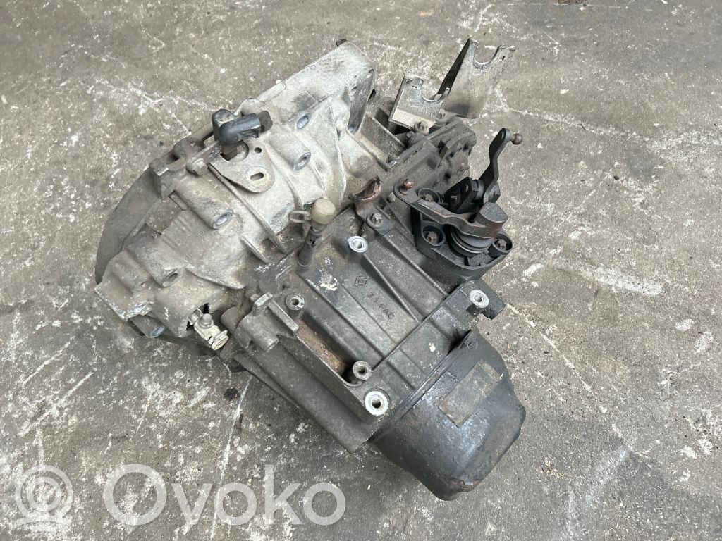Renault Megane II Manualna 5-biegowa skrzynia biegów 