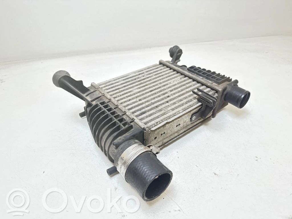 Nissan Note (E11) Intercooler radiator 