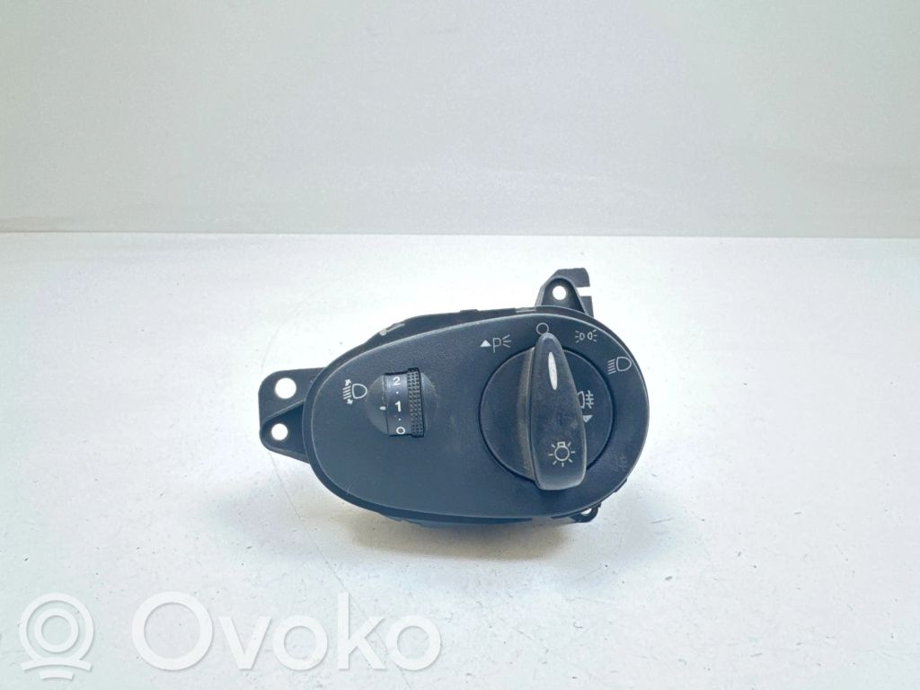 Ford Focus Lukturu slēdzis 