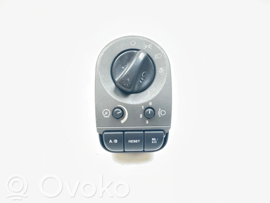 Jaguar X-Type Light switch 