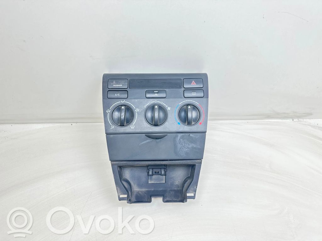 Toyota Corolla E120 E130 Climate control unit 