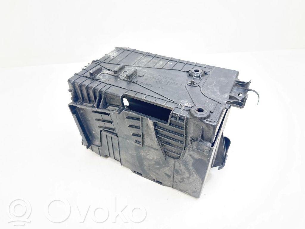 Citroen C3 Battery tray 