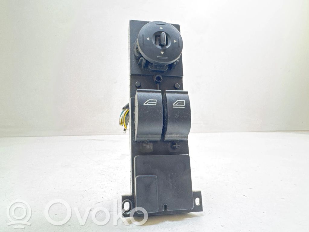 Electric window control switch   7M5T14529CA,L8A1C,03168085
