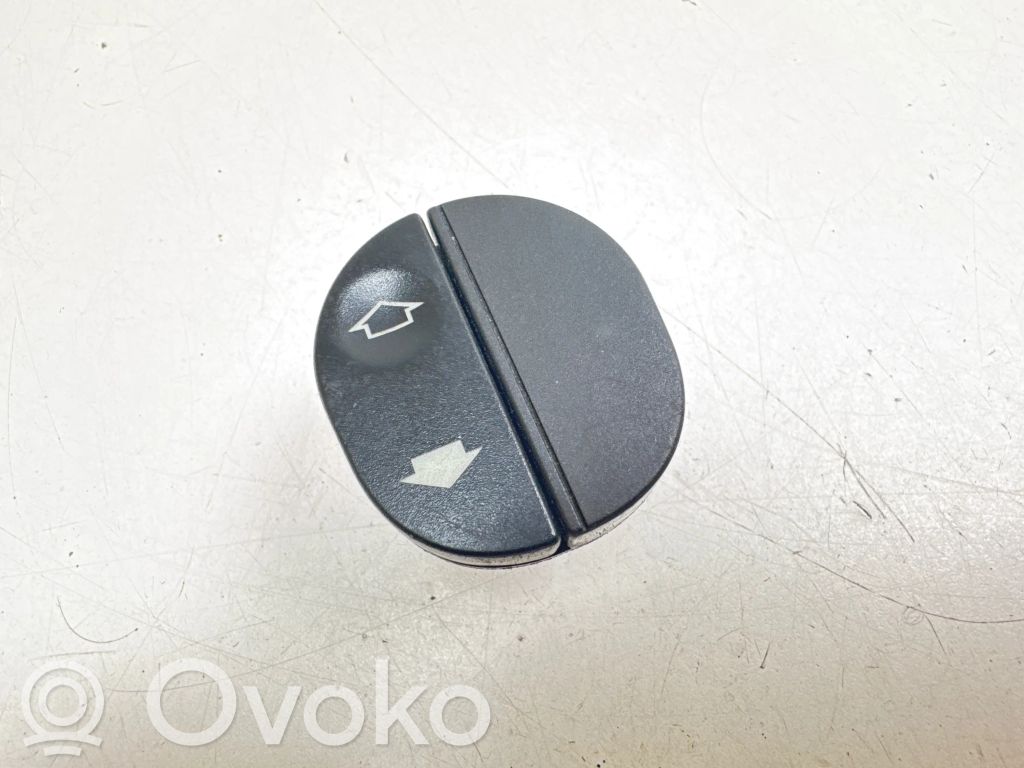 Ford Fusion Electric window control switch 