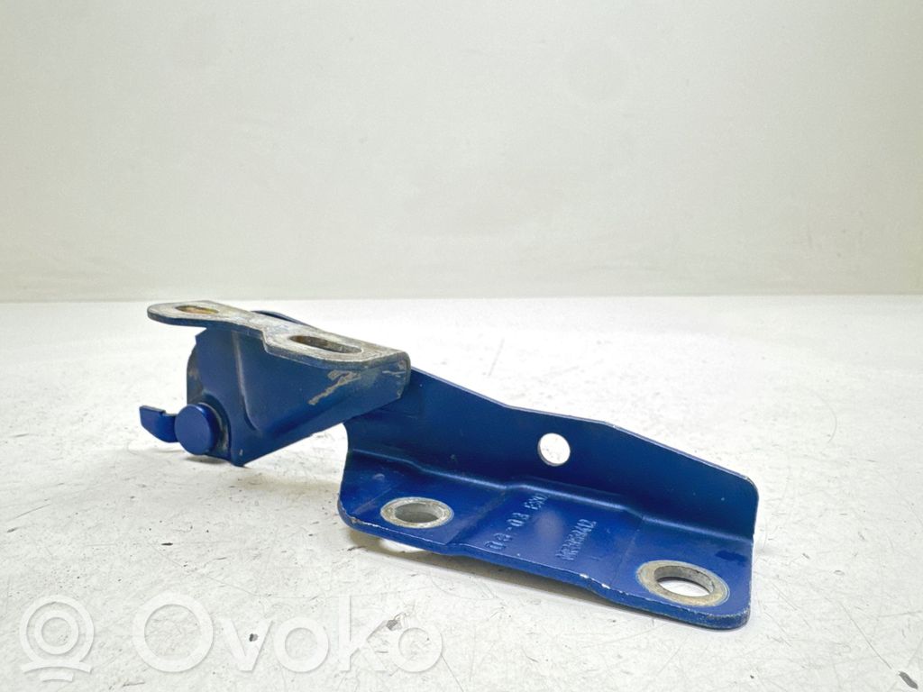 Mitsubishi Colt Engine bonnet/hood hinges 