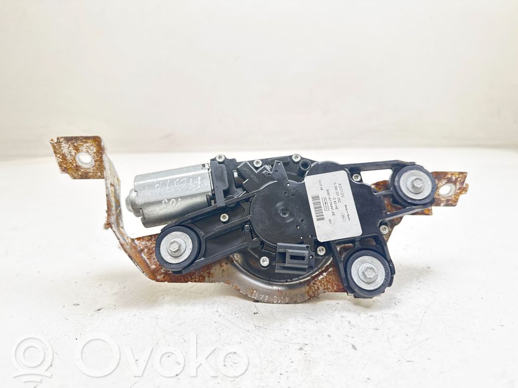 Ford Fiesta Silniczek wycieraczki szyby tylnej 