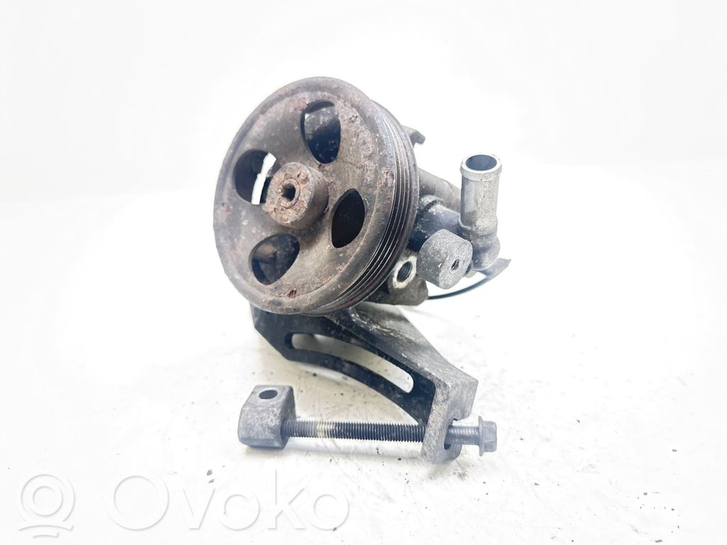 Subaru Legacy Power steering pump 