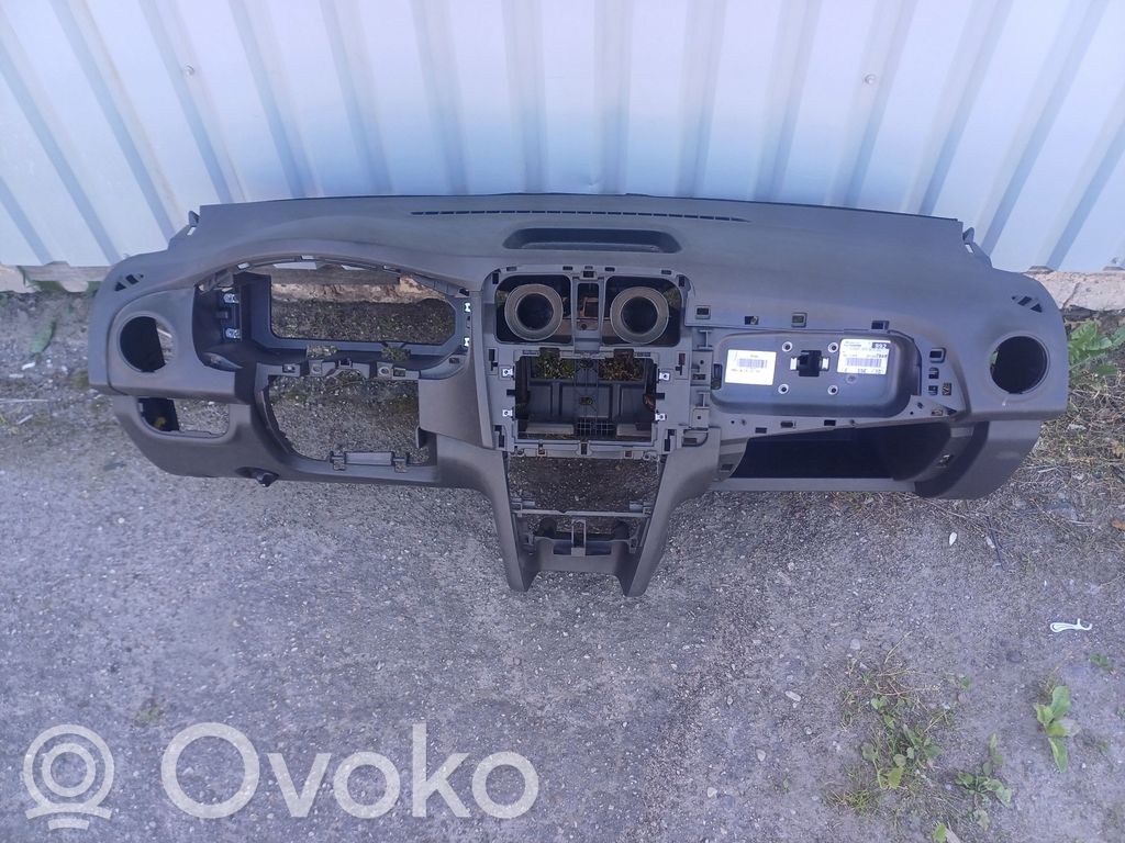 Dacia Logan II Panel de instrumentos 