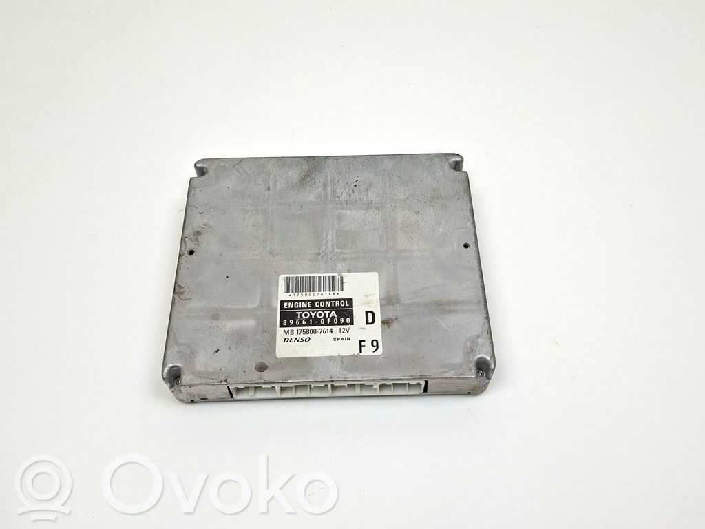 Toyota Corolla Verso AR10 Engine control unit/module 