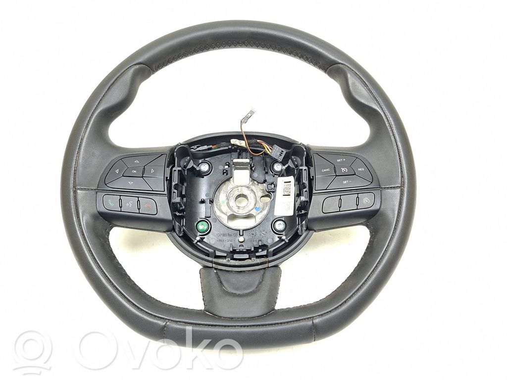 Fiat 500X Stūre 