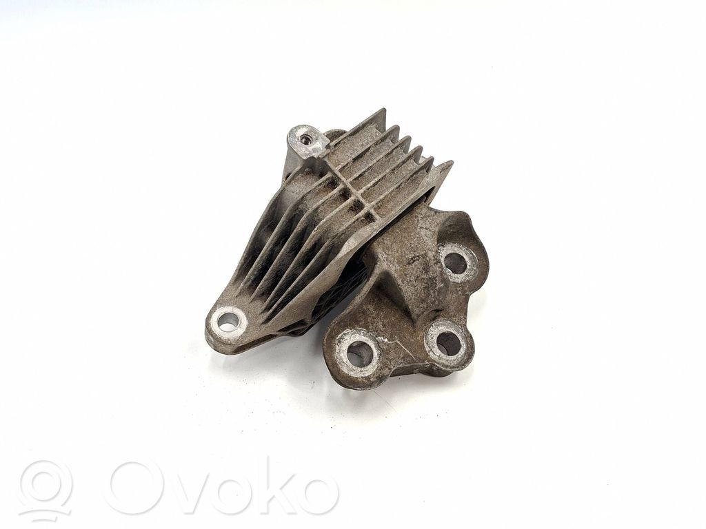 Opel Insignia B Engine mount bracket 