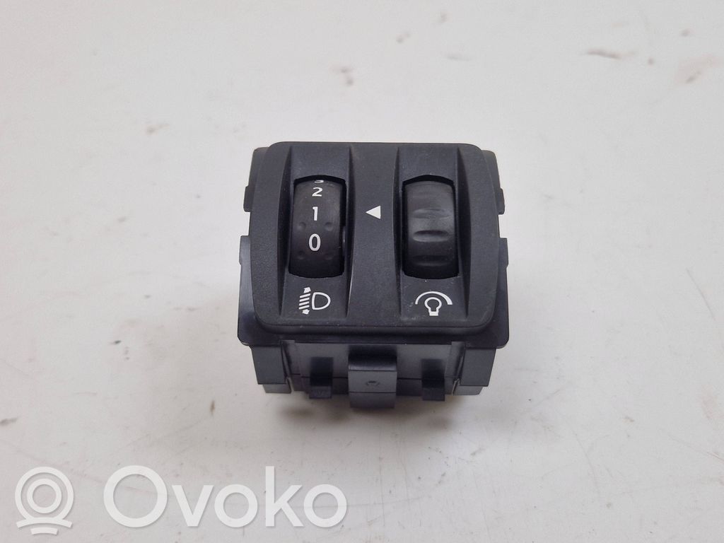 Renault Zoe Headlight level height control switch 