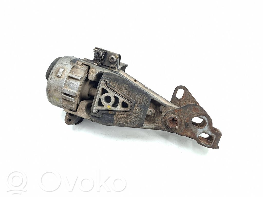 Engine mount bracket   326C65,122861