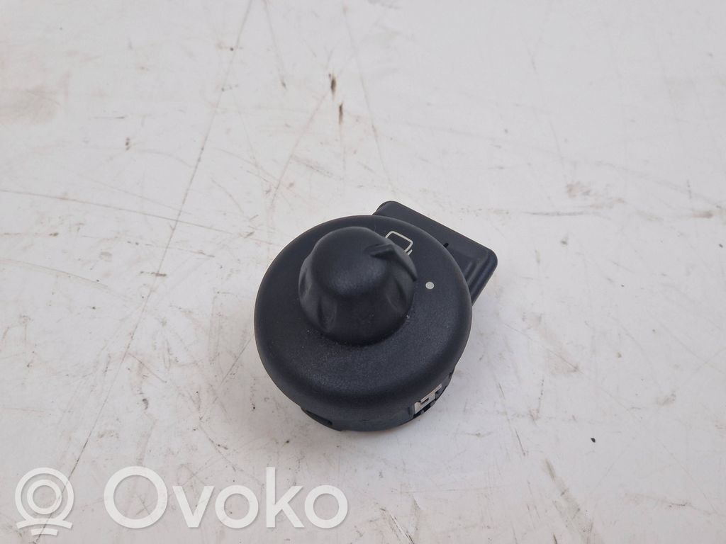 Mini Cooper Countryman R60 Wing mirror switch 