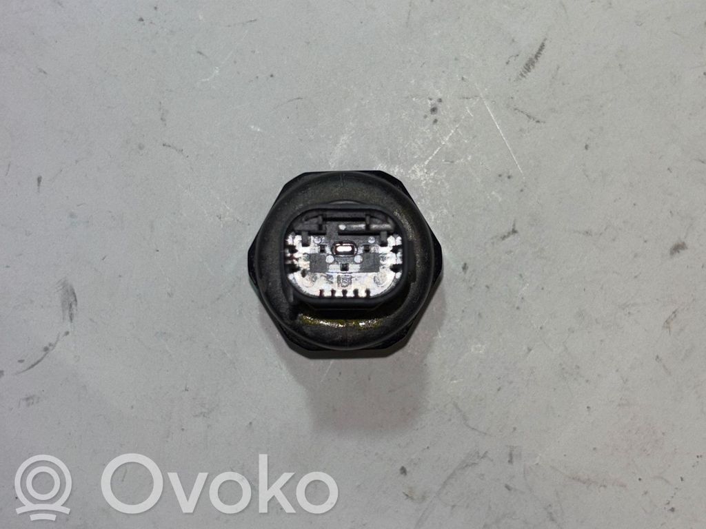 BMW 5 E60 E61 Sensore di pressione dell’aria condizionata (A/C) 