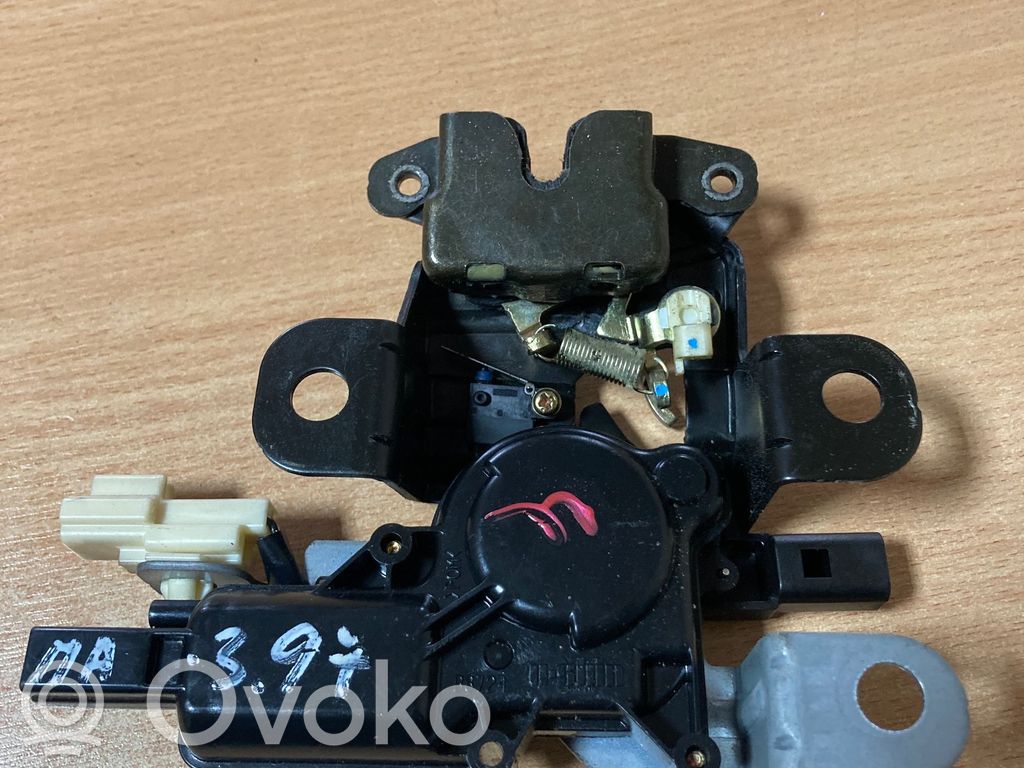 Mazda RX8 Tailgate/trunk/boot lock/catch/latch 