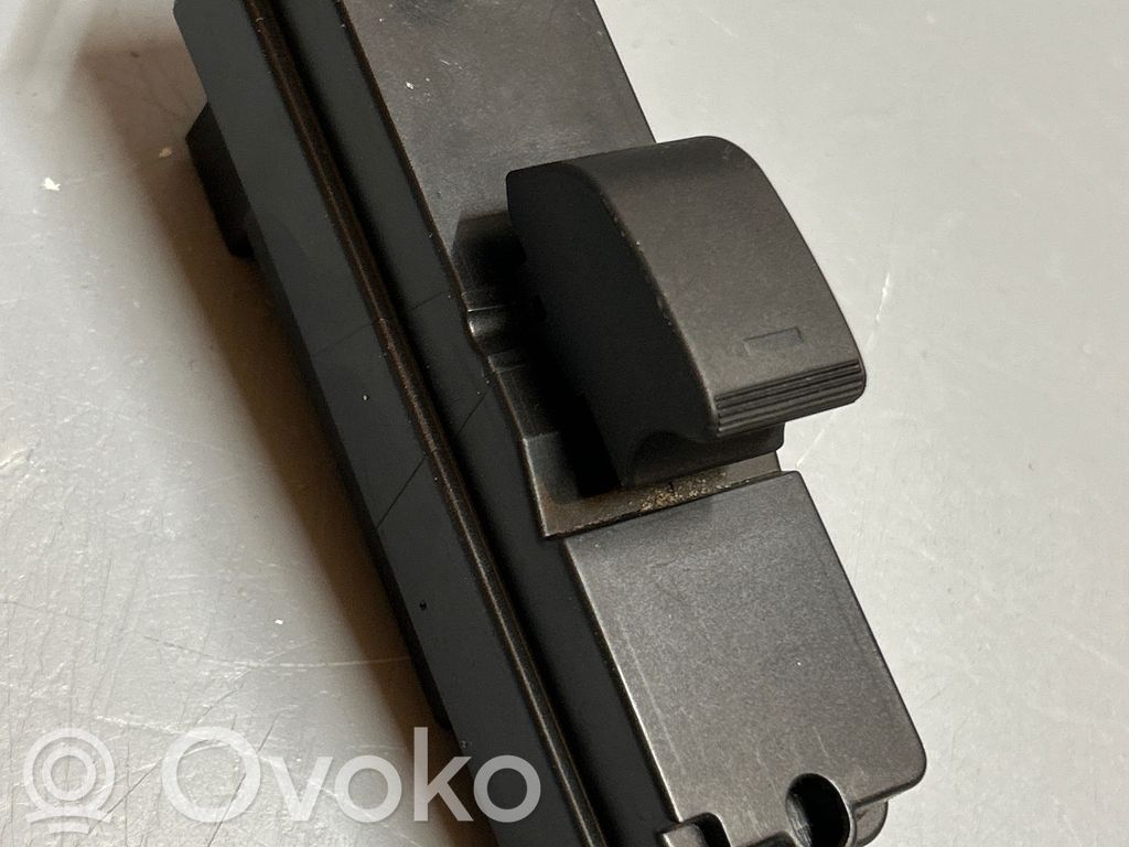 Mazda 6 Electric window control switch 
