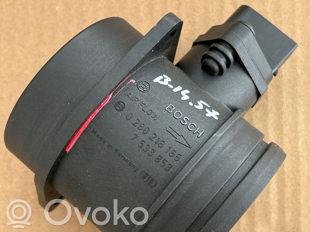 BMW 3 E90 E91 Mass air flow meter 
