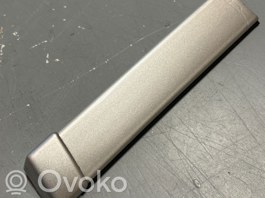 Ramka schowka deski rozdzielczej   70749255,39974550