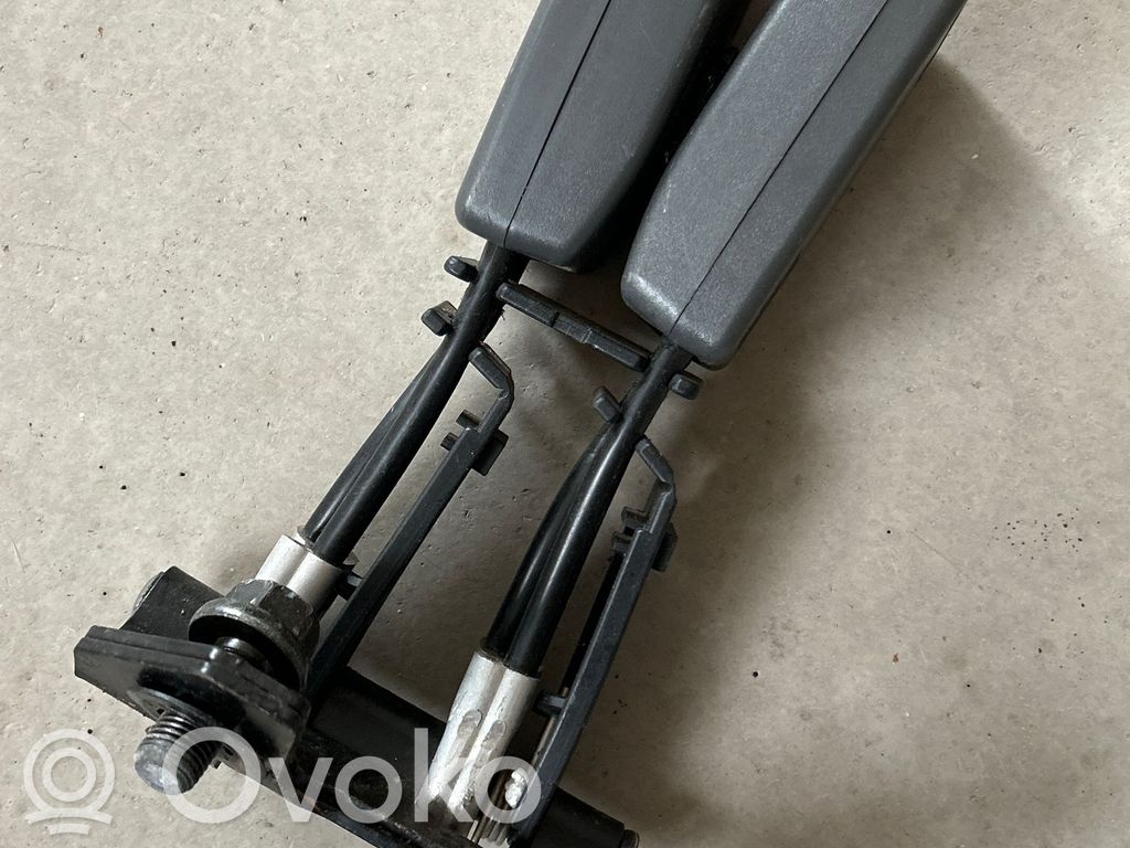 Volvo S40, V40 Rear seatbelt buckle 