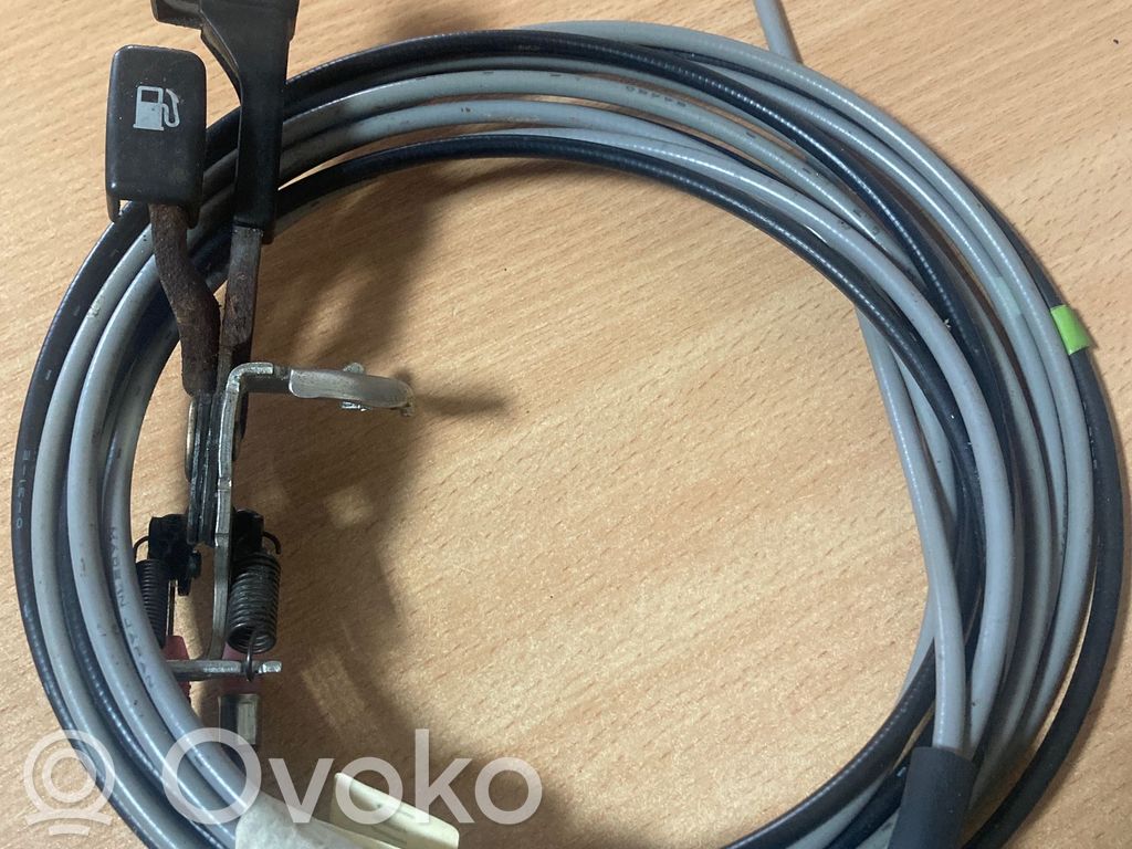 Mitsubishi Lancer Ручка для открытия крышки топливного бака 