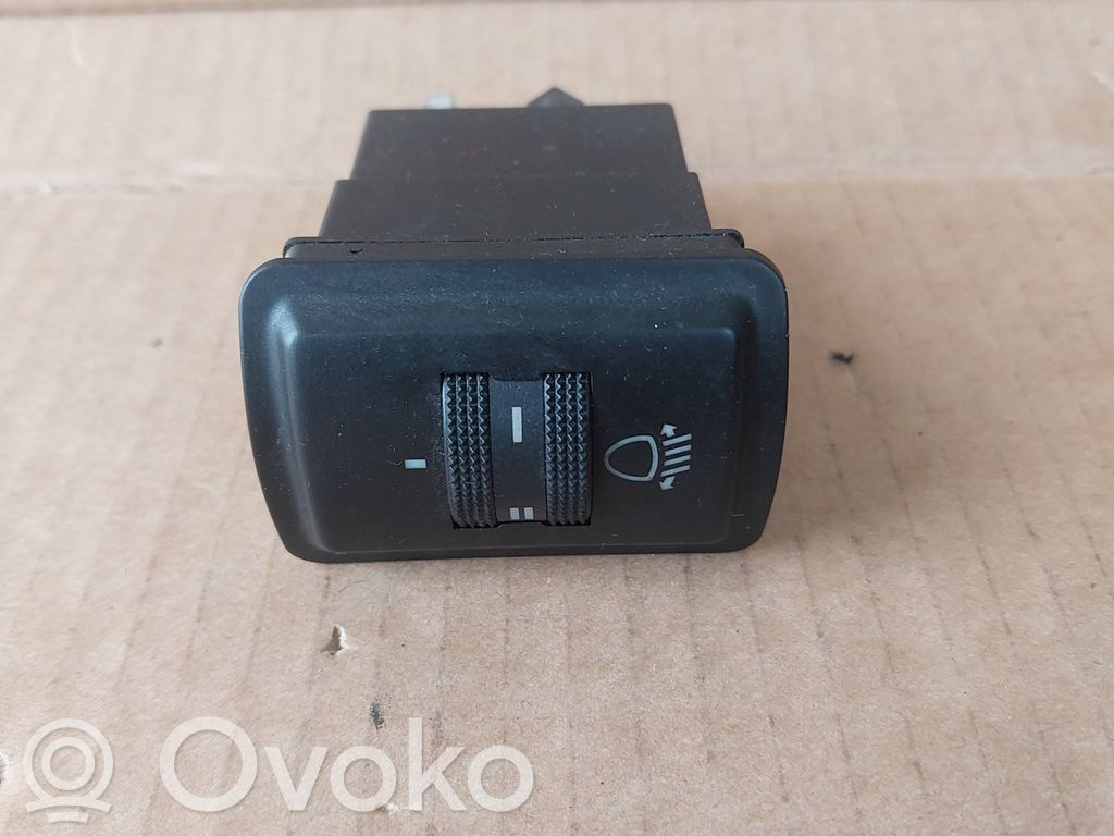 Audi A4 S4 B5 8D Headlight level height control switch 