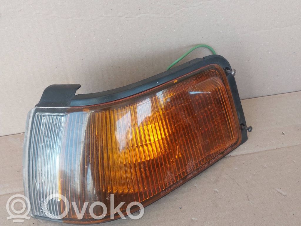 Front indicator light   21061301