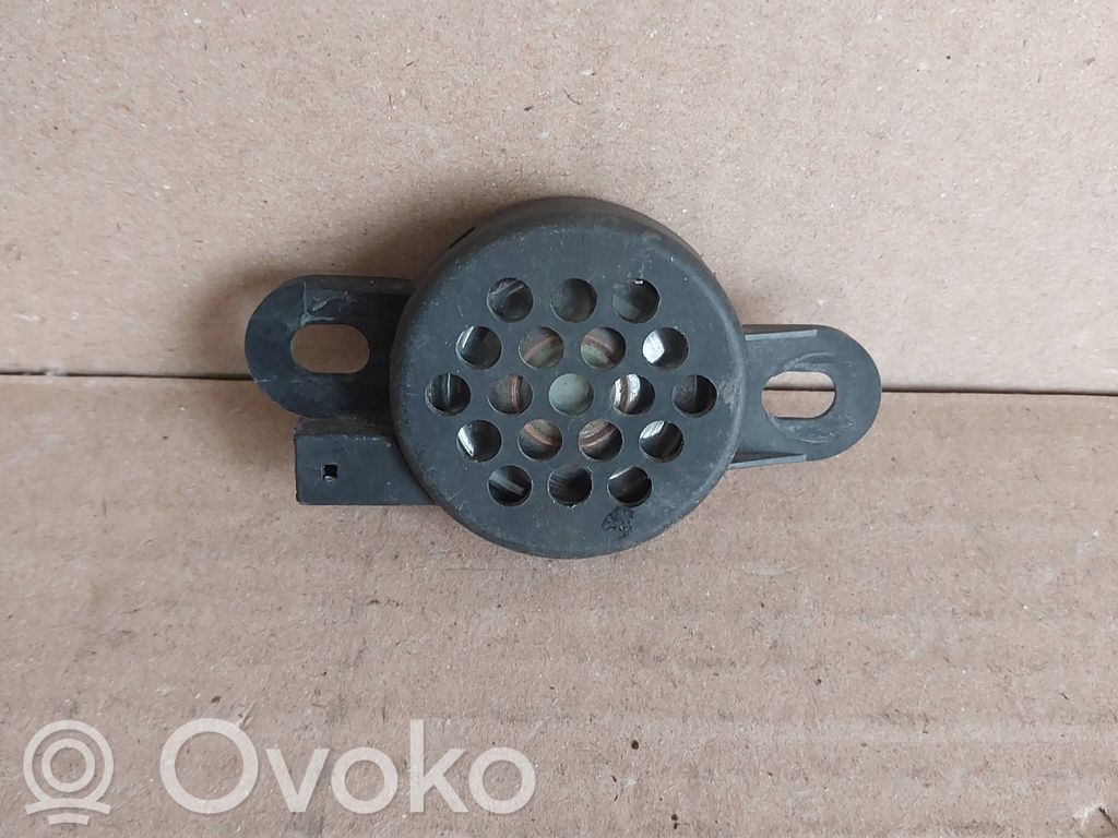 Audi A4 S4 B5 8D Sensor del altavoz de aparcamiento PDC 