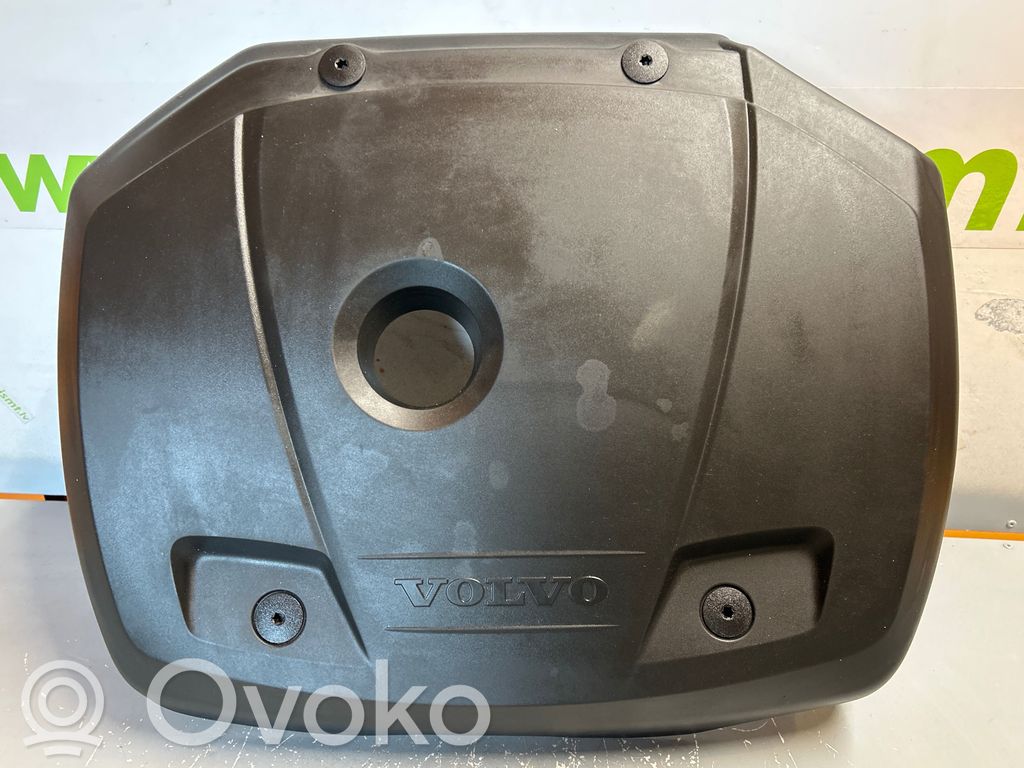 Volvo V40 Engine cover (trim) 