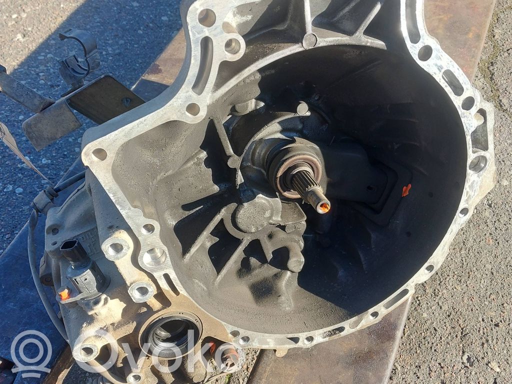 Mazda 323 Manual 5 speed gearbox 