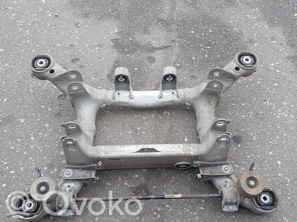 BMW 5 F10 F11 Rama pomocnicza tylna 