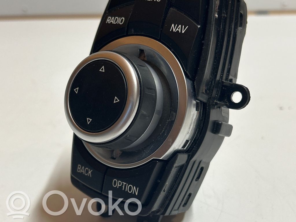 BMW X1 E84 Head unit multimedia control 